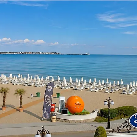 Elegant Beachfront At * Pomorie
